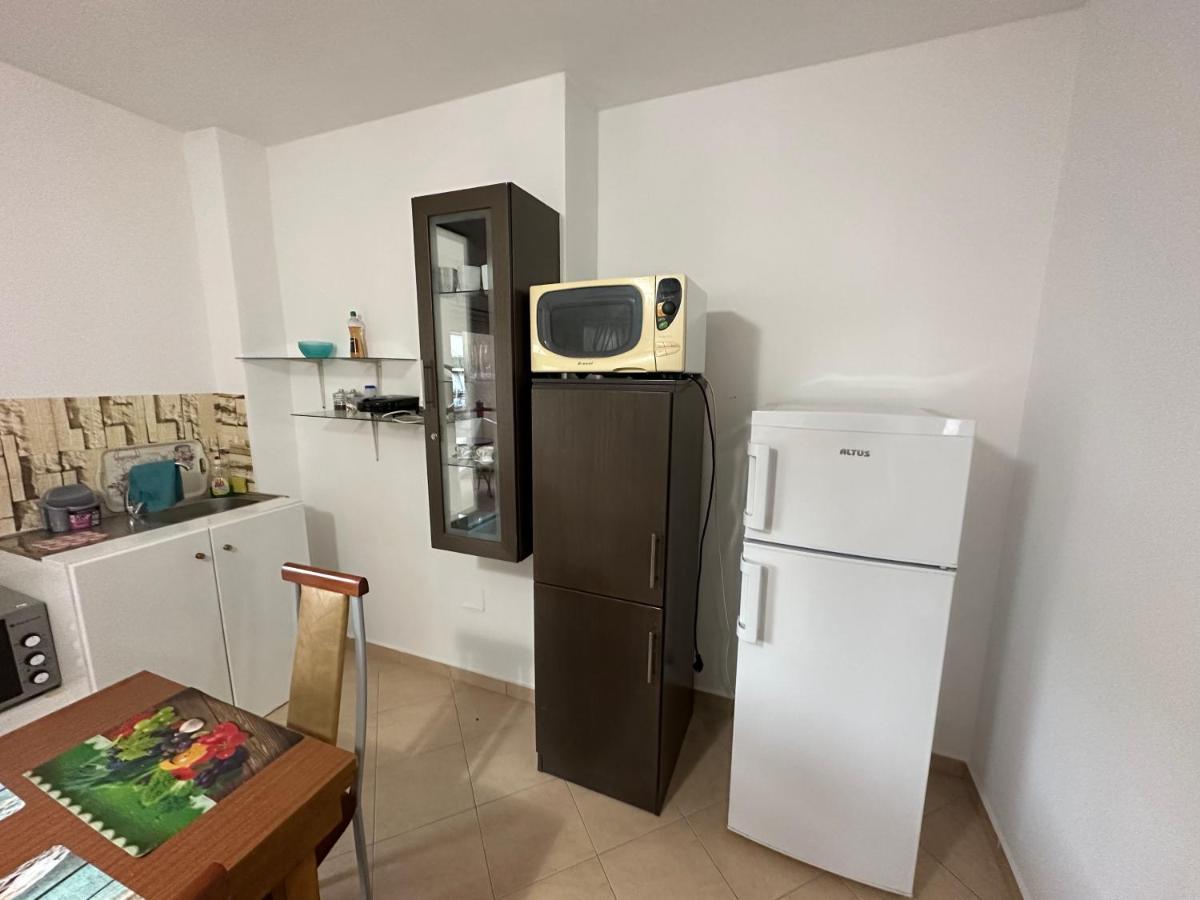 סרנדה Vasilika Apartments מראה חיצוני תמונה